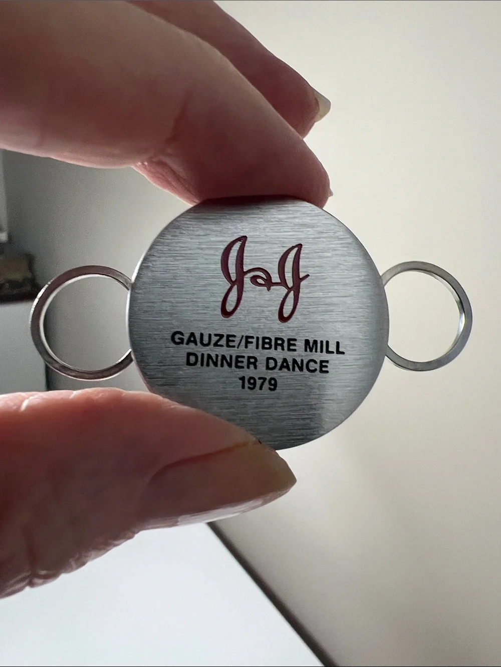 Zippo Silver Metal Double-Ring Key Holder -  NWT - Vintage with original box